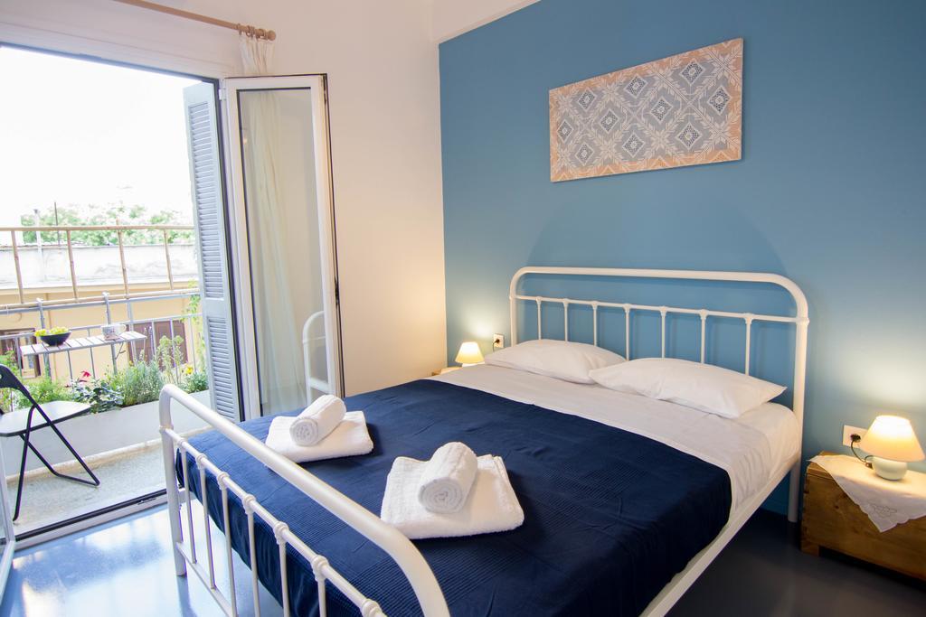 Athenian Blue - Family Apt 5' Minutes From Acropolis Museum Экстерьер фото