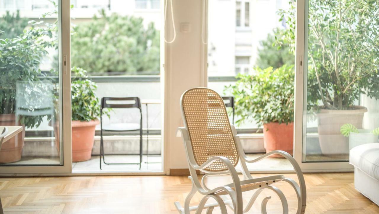 Athenian Blue - Family Apt 5' Minutes From Acropolis Museum Экстерьер фото
